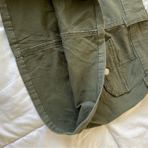 Olive Green Mini Skirt with Pockets - Picture 4 of 4